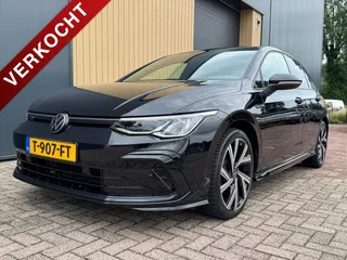 VOLKSWAGEN Golf 1.5 TSI R-line |NL Auto | ACC | Camera | Carplay | Sfeerverlichting |