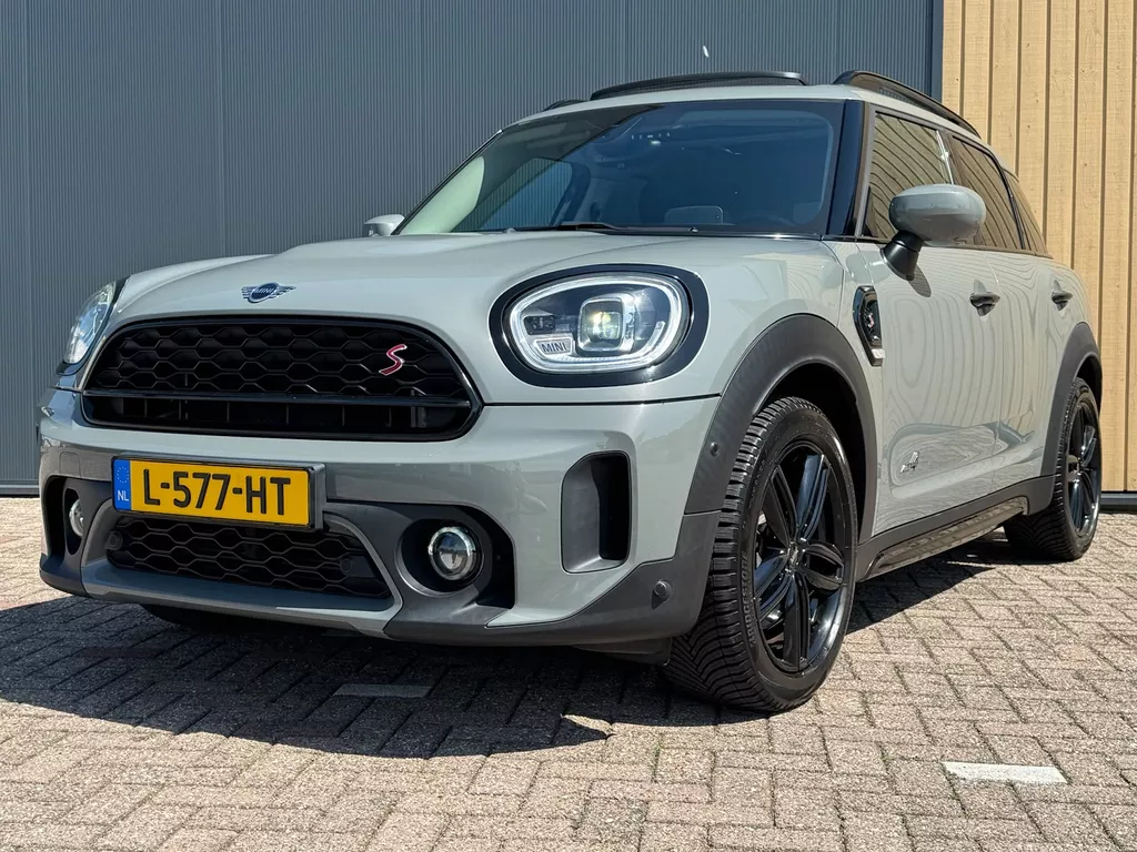 MINI Mini Countryman (f60) 2.0 178pk Aut. Cooper S | Pano | HUD | Stoelverwarming | Cruise | Camera |  Virtual |
