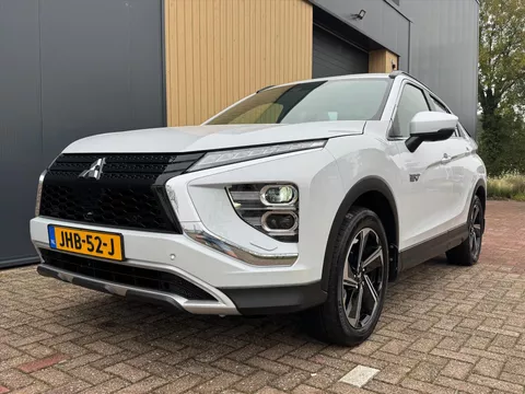 MITSUBISHI Eclipse Cross 2.4 PHEV S-AWC Aut. Instyle | ACC | Trekhaak | HUD | Stoel/Stuurverwarming | Navi | Standkachel |