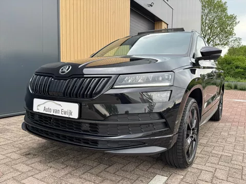SKODA Karoq 1.5 TSI ACT 150pk DSG-7 Sportline Business | ACC | Pano | Camera | Canton | Stuur/Stoelverwarming | Carplay |