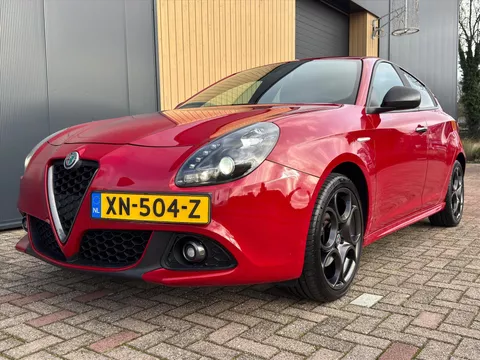 ALFA ROMEO Giulietta 1.4 Turbo 170pk Sprint | Trekhaak | Stoelverwarming | Cruise | Clima | Navi |