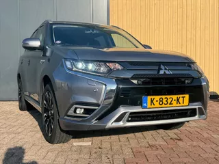 MITSUBISHI Outlander 2.4 PHEV 240pk 4WD Aut Intense+ | NL Auto | Schuif/Kanteldak | Stoel/Stuuverwarming | Carplay | Blis | Power Sound |