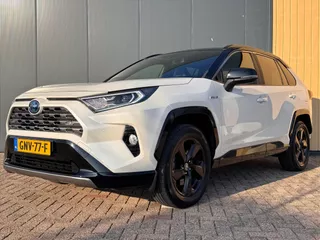 TOYOTA RAV4 2.5 Hybrid 222pk CVT AWD Bi-Tone | Trekhaak | Stoelverwarming | Camera | Carplay | Navi |