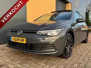 VOLKSWAGEN Golf 1.5 eTSI 150pk 7-DSG Style | NL Auto | Pano | Trekhaak | IQ.Drive  | Memory | Massage | Camera | Carplay | Sfeerverlichting |
