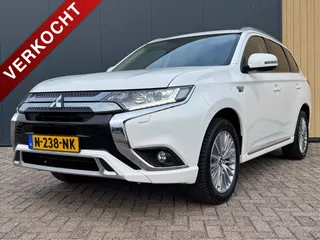 MITSUBISHI Outlander 2.4 PHEV 240pk 4WD Intense | Trekhaak | Camera | Stoelverwarming | Navi | Carplay |