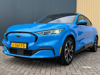 FORD Mustang Mach-E 98kWh AWD First Edition | NL Auto | Trekhaak | Pano | ACC | Stoel/Stuurverwarming | B&O | 360 Camera | Memory |