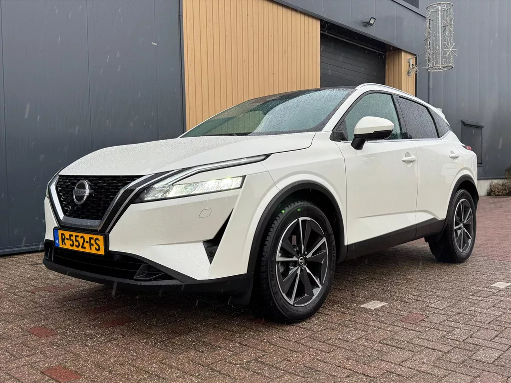 NISSAN Qashqai 1.3 Mild-Hybrid 158pk Xtronic Premiere Edition | Adaptive Cruise | Pano | Stoel/Stuur Verwarming | Trekhaak |