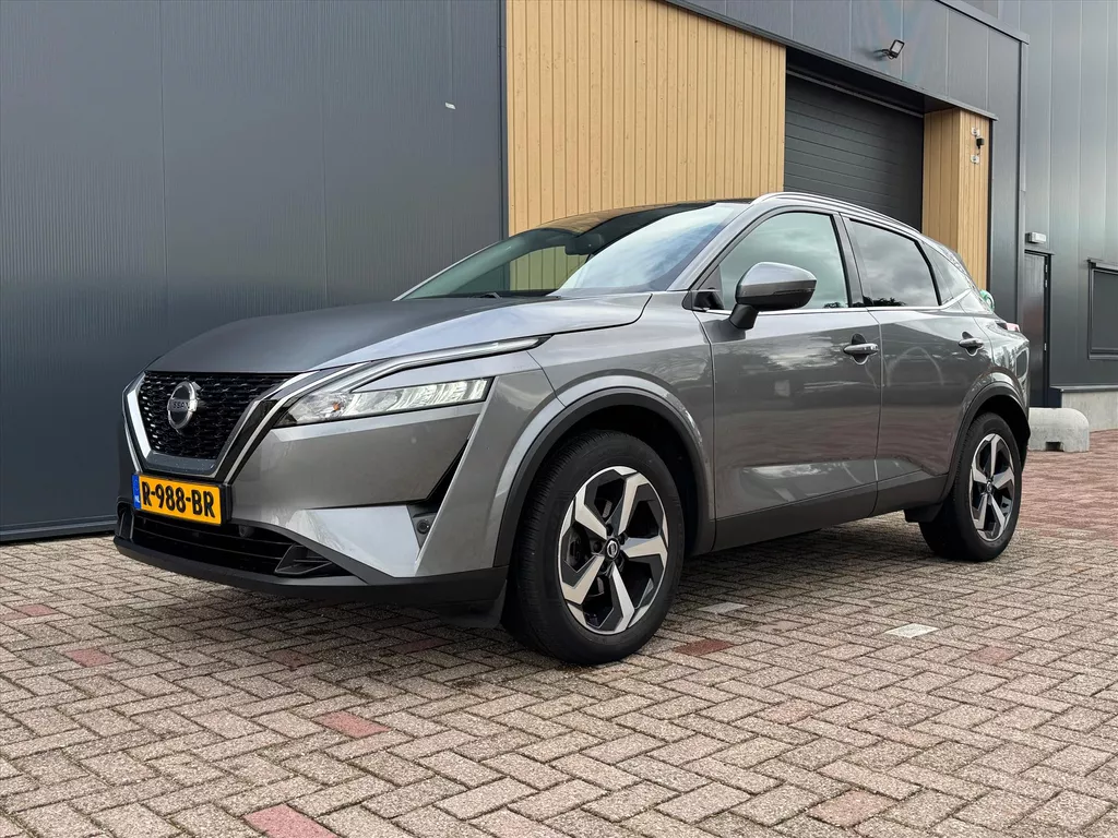 NISSAN Qashqai 1.3 Mild-Hybrid 158pk MT N-Connecta | Adaptive Cruise | Carplay | Trekhaak | NL Auto | 360 Camera |