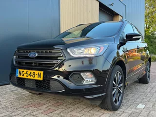 FORD Kuga 1.5 EcoBoost ST Line | 1e Eigenaar | NL Auto | Trekhaak Stuur/Stoelverwarming | Camera | Carplay | Cruise |