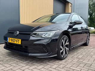 VOLKSWAGEN Golf 1.5 TSI R-line |NL Auto | ACC | Camera | Carplay | Sfeerverlichting |